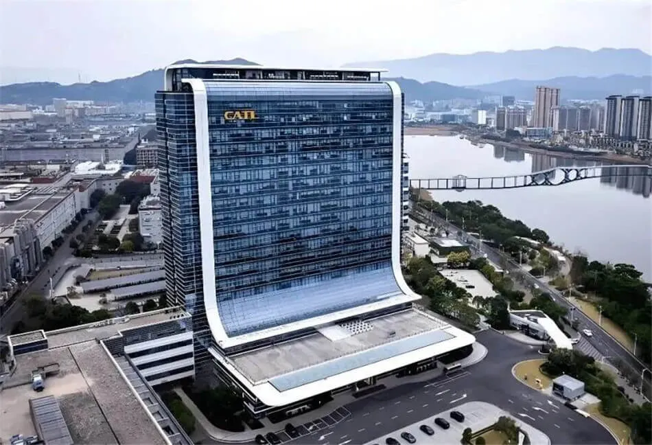宁德时代肇庆生产基地